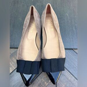 Suede and patten toe with bow